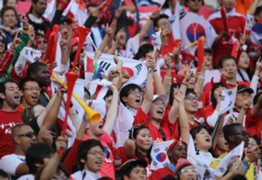 ФИФА недовольна низкой посещаемостью на матче Корея - Греция