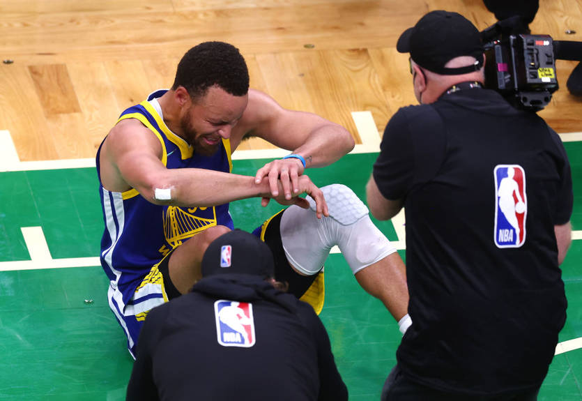 Томпсон - Каррі: Хто плаче на баскетбольному майданчику?