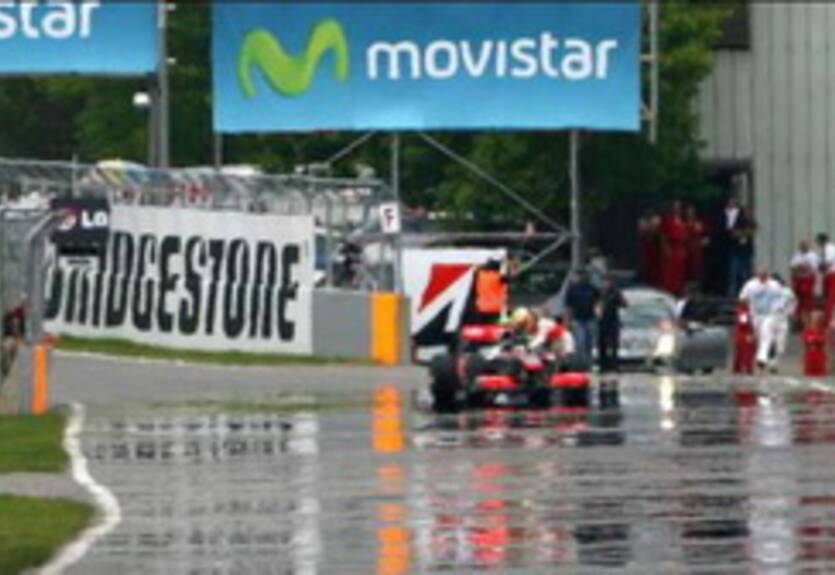 Хэмилтона оштрафовали и вынесли выговор