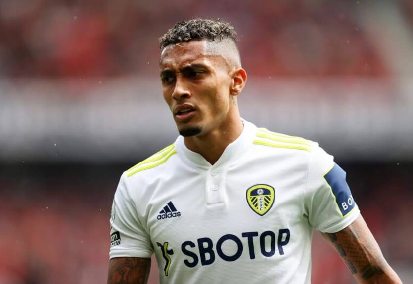 Лідс відмовився продавати Рафінню в Арсенал