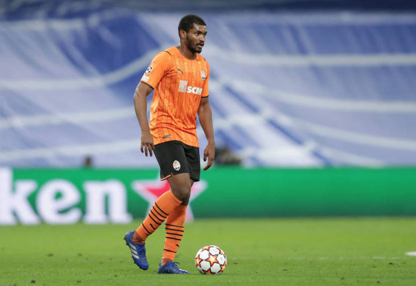 Трабзонспор намерен арендовать защитника Шахтера