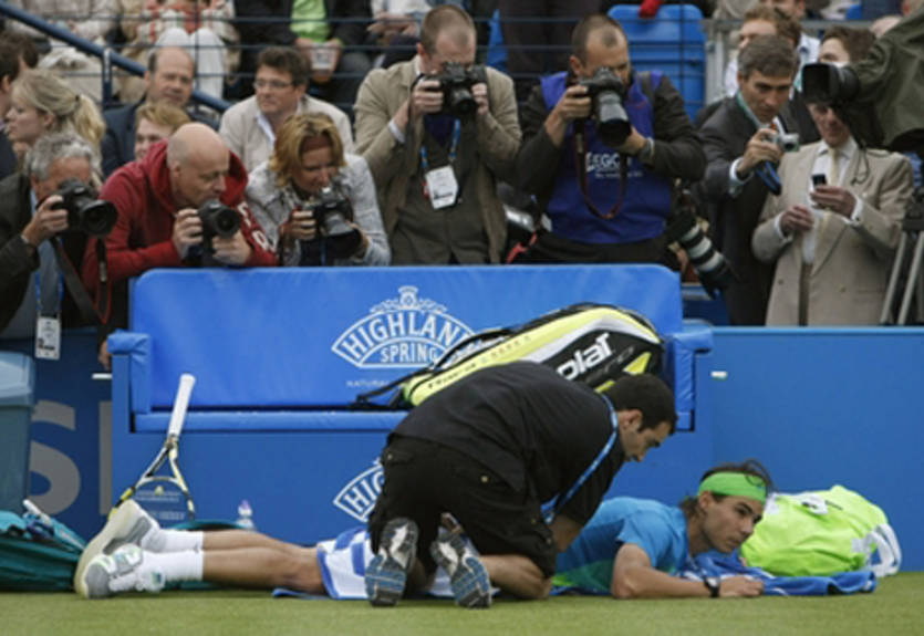 Надаль побеждает Истомина в "грунтовом" матче