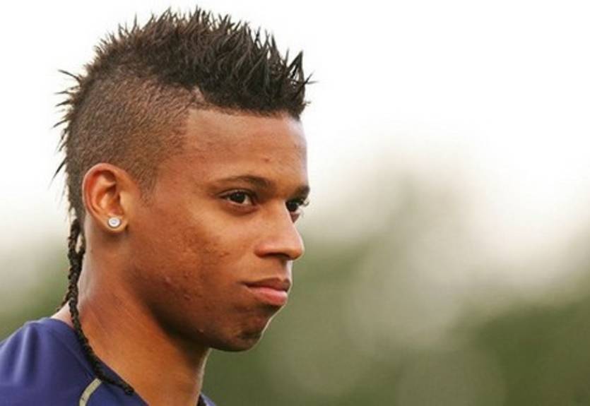 Киевское Динамо ведет переговоры по нападающему Сантоса