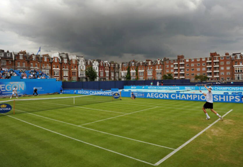 Надаль и Джокович "попробовали" траву