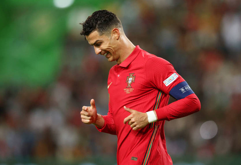 Власник Челсі зустрівся з агентом Роналду