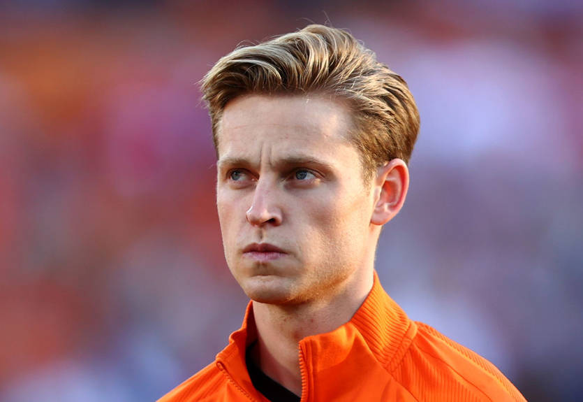 Манчестер Юнайтед готов поднять предложение по Де Йонгу