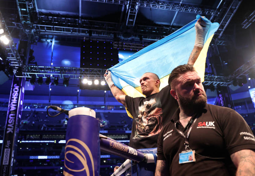 Усик провів благодійний аукціон у Лондоні