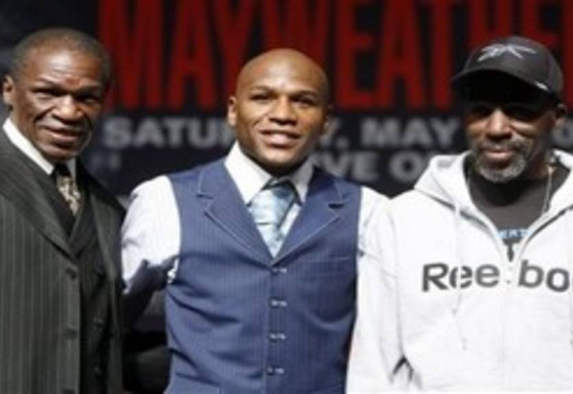 Роджер Мейвезер: "Без допинга Паккьяо ни на что не способен"