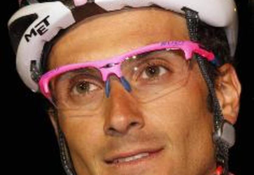 Бассо: "Контадора побить невозможно"