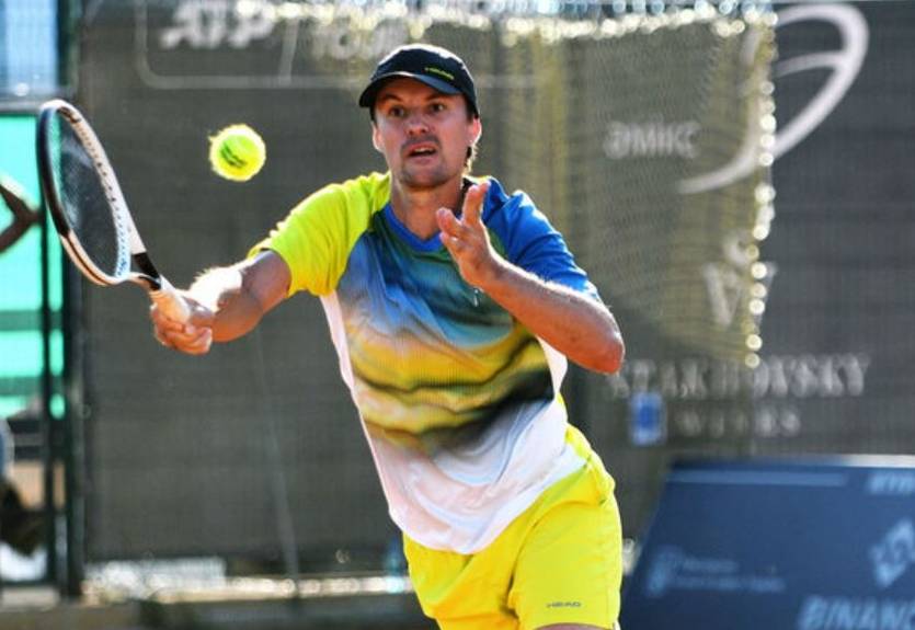 Молчанов програв на старті парного турніру Вімблдону