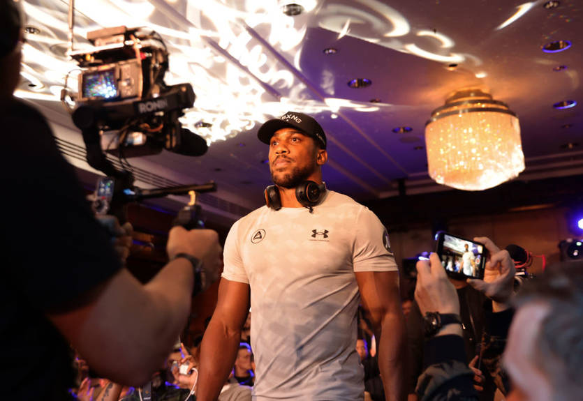 Джошуа: Відчуваю, що Усик заслуговує на всю підтримку, яку він отримує