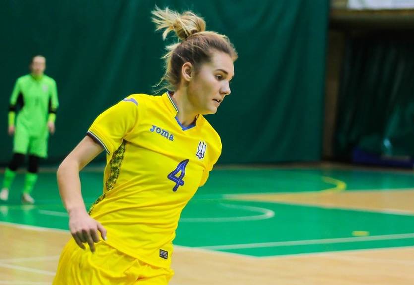 Збірна України з футзалу не включила до заявки на Євро-2022 найкращу бомбардирку через її позицію щодо війни