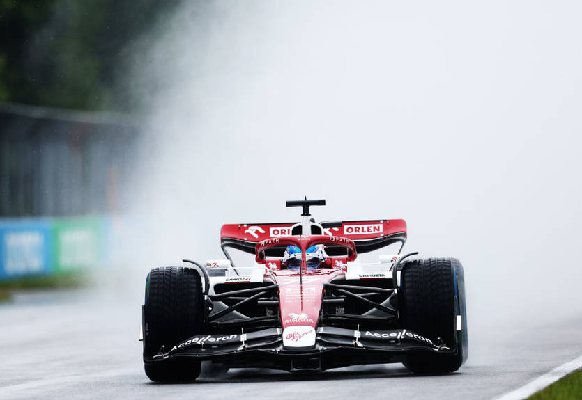 Гран-прі Великобританії: Боттас став найкращим у першій практиці, Гемілтон - другий Гран-прі Великобританії: Боттас став найкращим у першій практиці, Гемілтон - другий