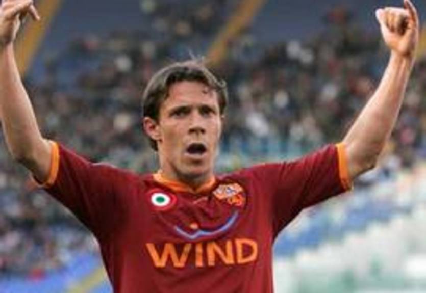 Рома продлит контракт с полузащитником