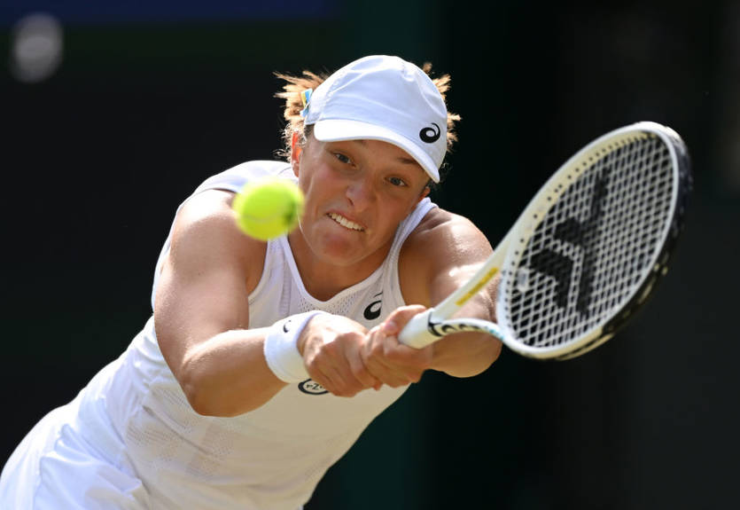 Швентек потерпела первое поражение с февраля и впервые с US Open-2020 не вышла во вторую неделю Grand Slam