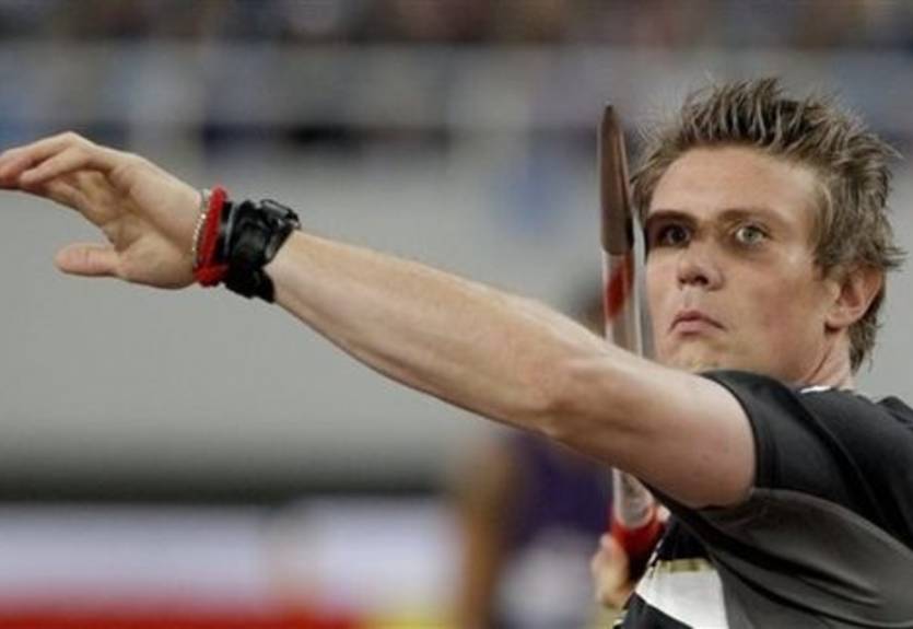 "Бриллиантовая лига". Клубничный аперитив и ветер-хулиган