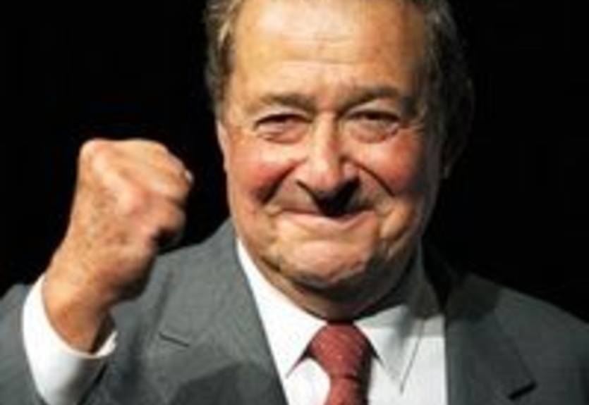 Паккьяо поздравил Арума