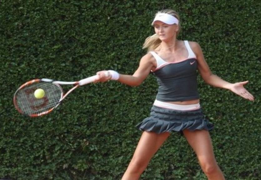 Заневская и Цуренко покидают одиночку в Брно