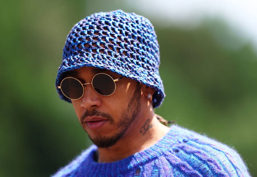 Гемілтон - про аварію: Я розчарований у собі і вибачаюсь перед командою