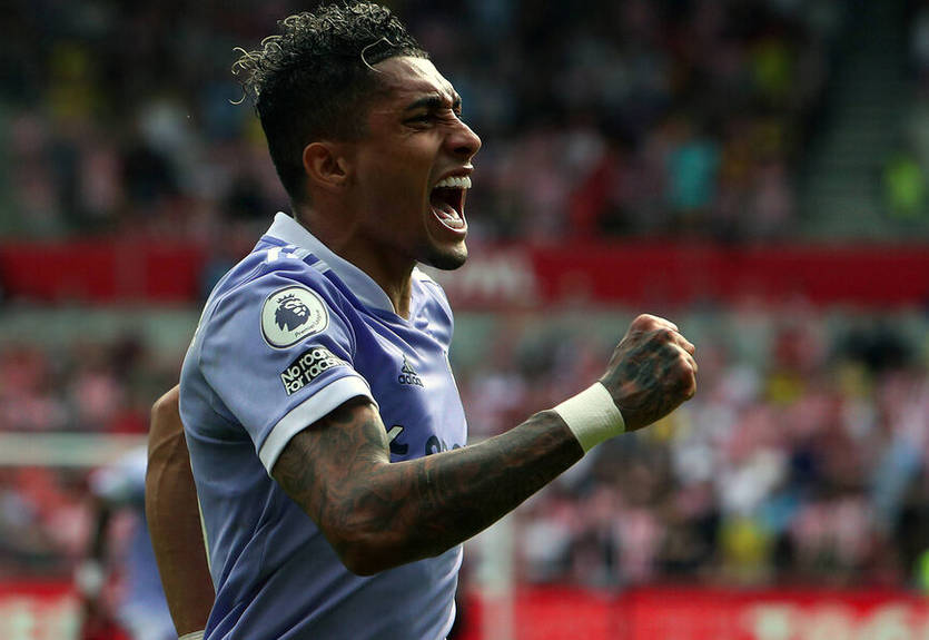 Барселона заплатить майже 60 млн євро за вінгера Лідса Барселона заплатить майже 60 млн євро за вінгера Лідса