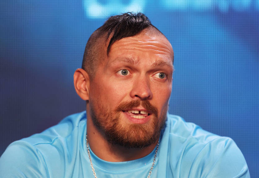 Хирн включил Усика в топ лучших супертяжей за всю историю