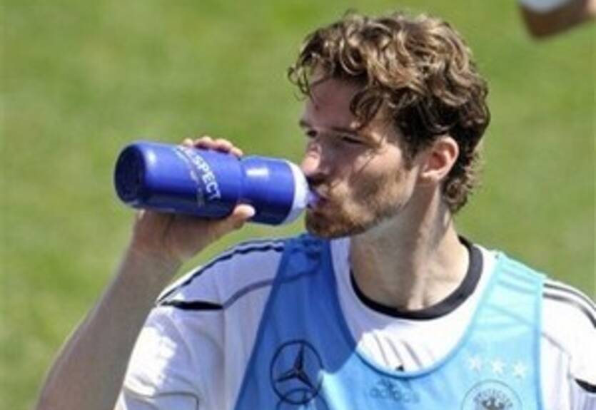 Байеру нужен защитник сборной Германии