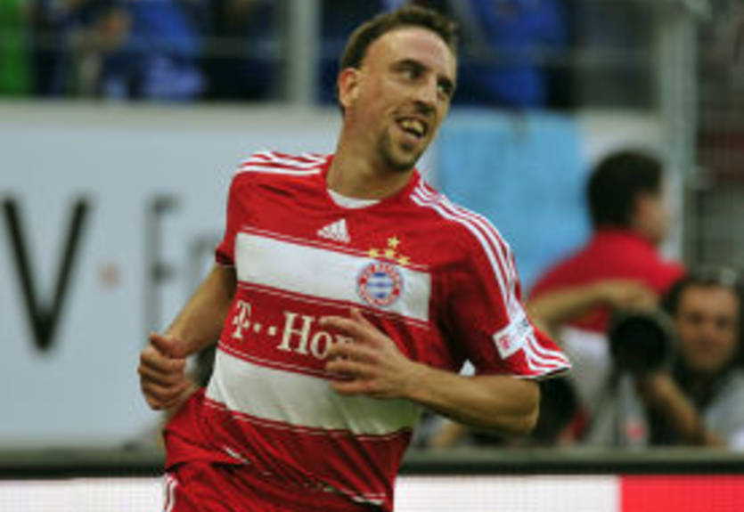 Рибери продлил контракт