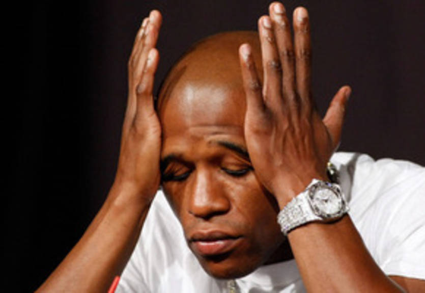 Команда Мейвезера пребывает в молчании