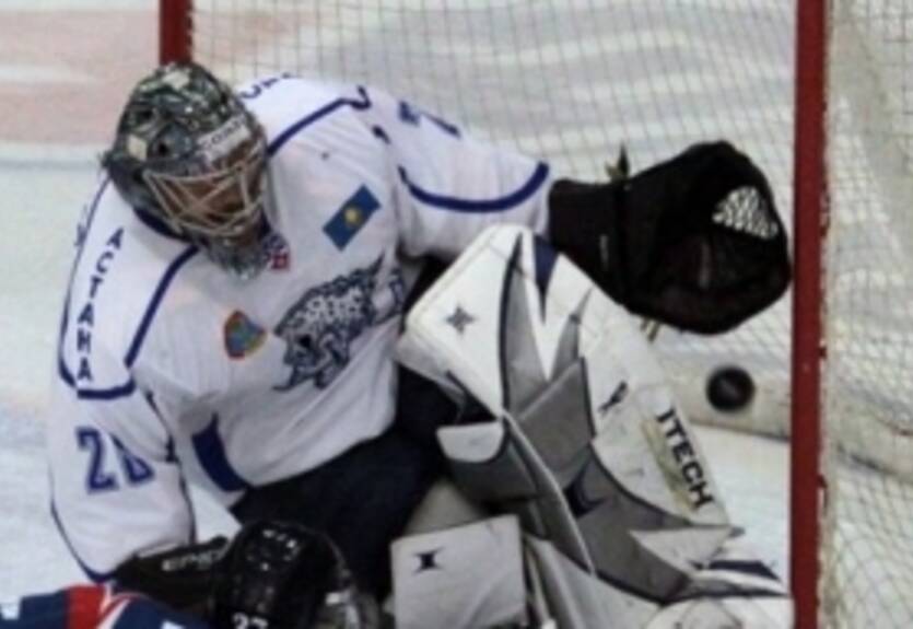 Авангард подписал вратаря