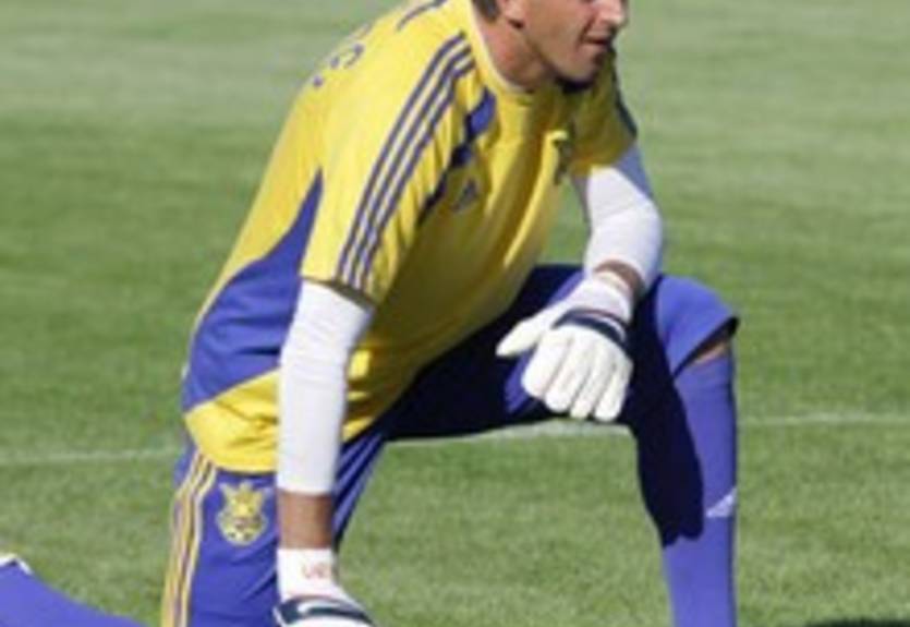 Дикань решил отложить воспрос с продлением контракта