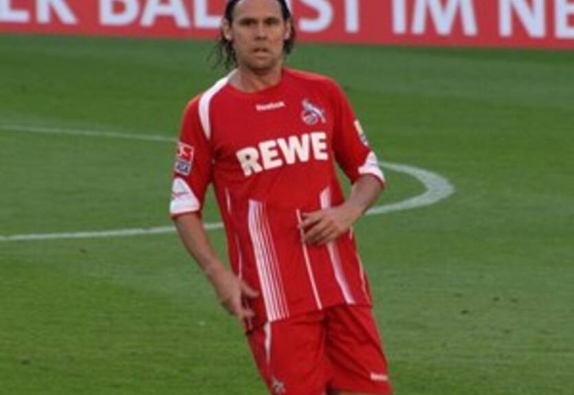 Португальский ветеран покидает бундеслигу ради Спортинга?