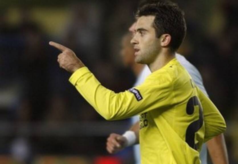 Агент: "Росси покинет Вильярреал"