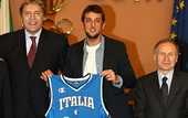 Белинелли поможет Италии