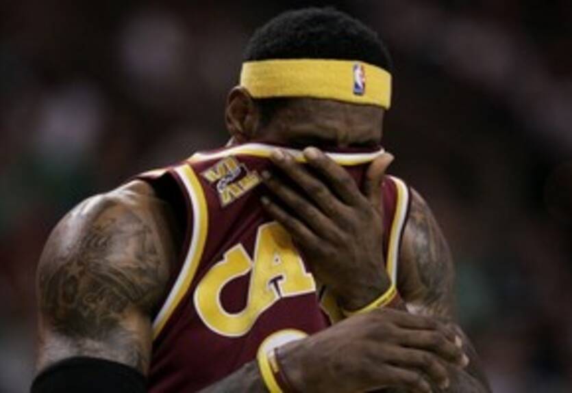 Джеймс предлагает опекать Рондо