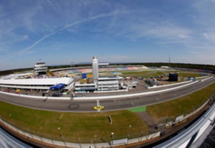 Продажи билетов в Хоккенхайме зависят от успехов Шумахера