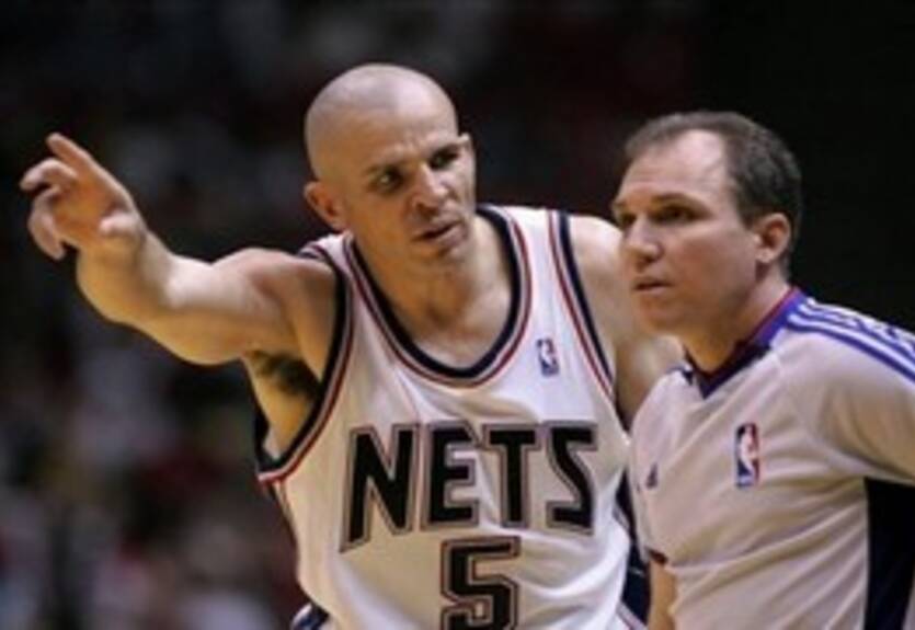 Рефери матча Санс-Сперз получил травму