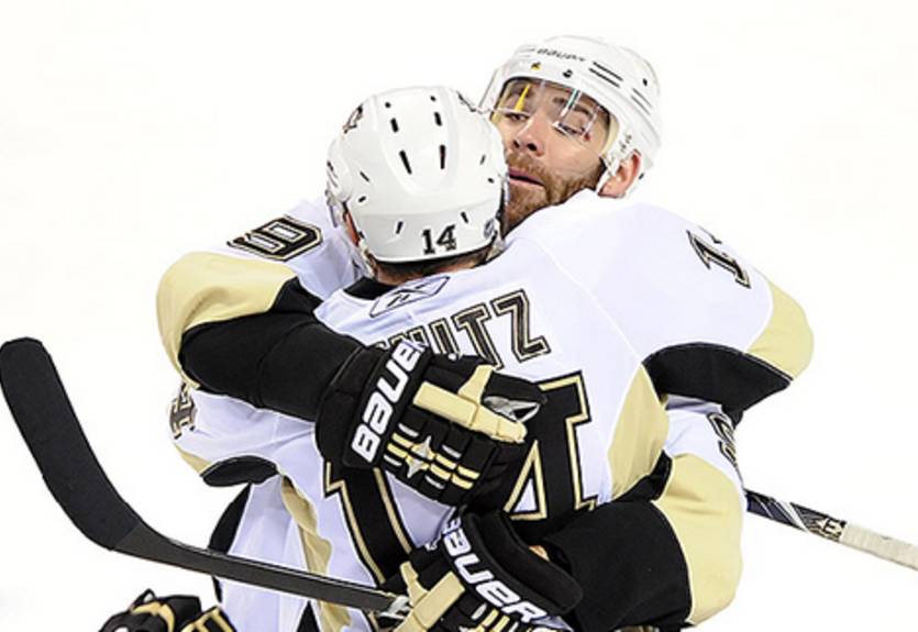 НХЛ. Питтсбург победил на выезде, а Детройт снова проиграл