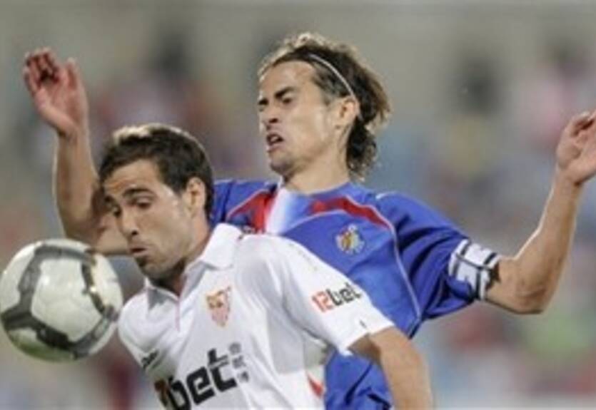 Наварро пропустит 3 недели