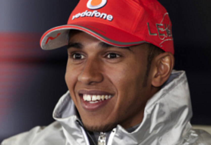 Хэмилтон надеется на дождевую гонку в Барселоне