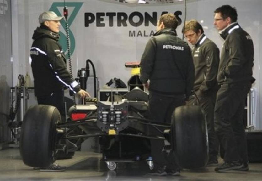 Браун: "Новая модификация болида поможет Шумахеру"