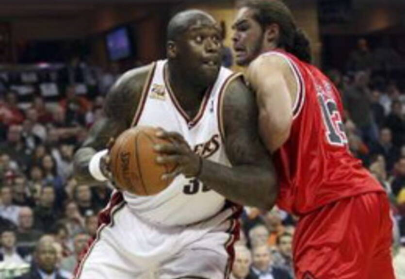 ЛеБрон: "Мы должны дать время Шакилу"