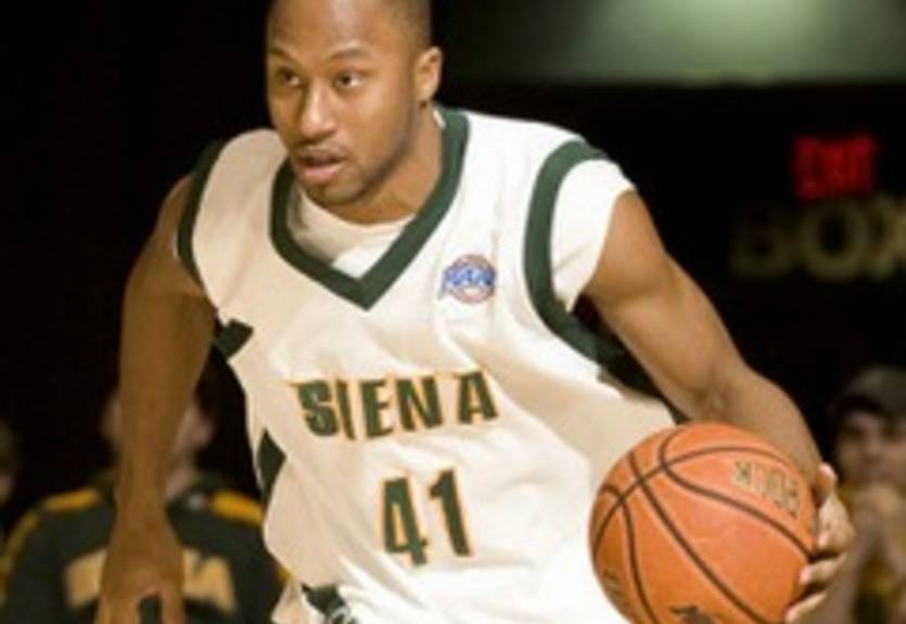 Хэсбрук пропустит плей-офф