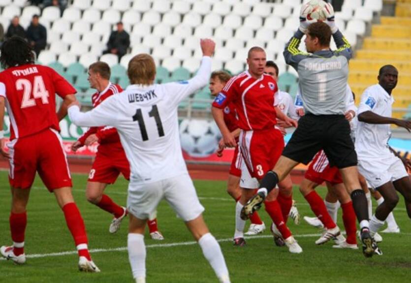 Ильичевец побеждает Зарю