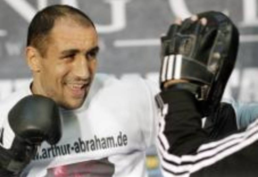 Абрахам подал протест на Дирелла