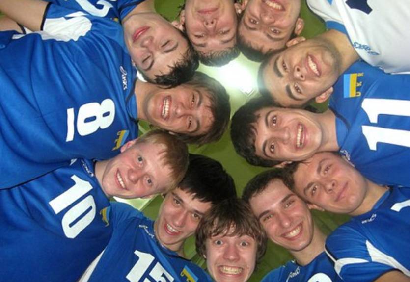 Чемпионат Европы-2010: первая победа наших юниоров