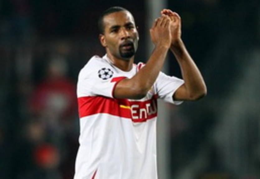 Милан опроверг интерес к Какау