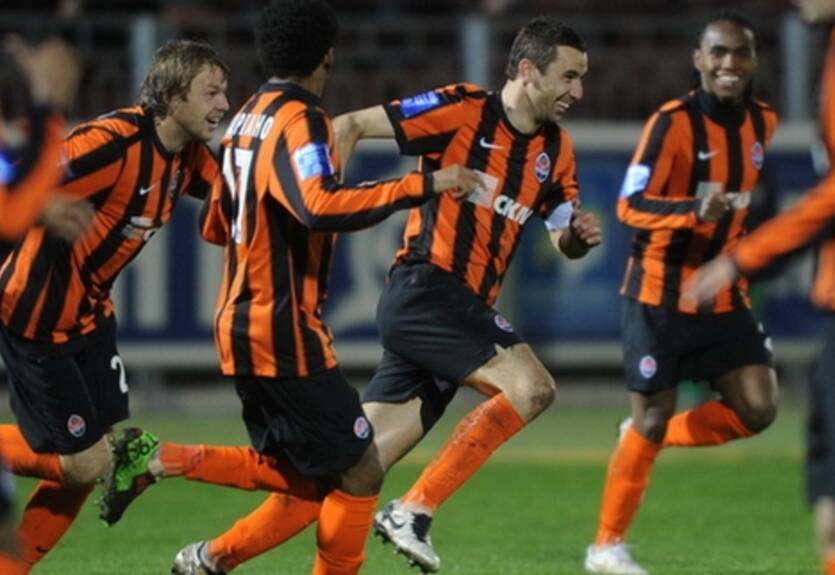 Шахтер вернулся на первую строчку в чемпионате