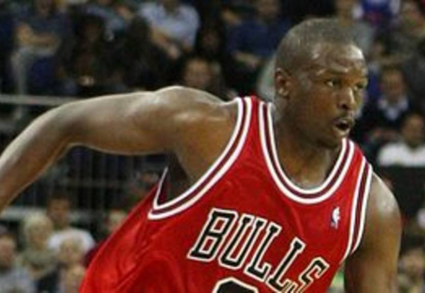 Денг пропустит еще 2-3 недели из-за повреждения