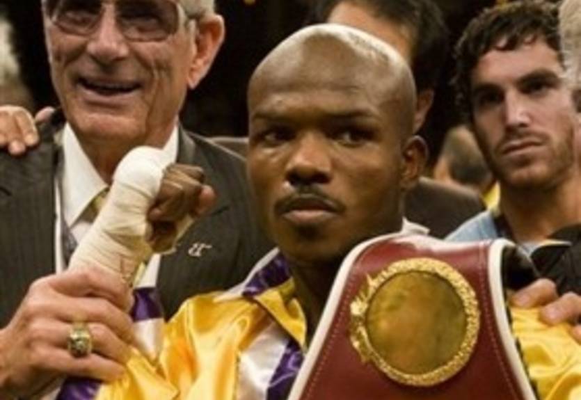 Бой Брэдли и Абрегу перенесли на 19 июня