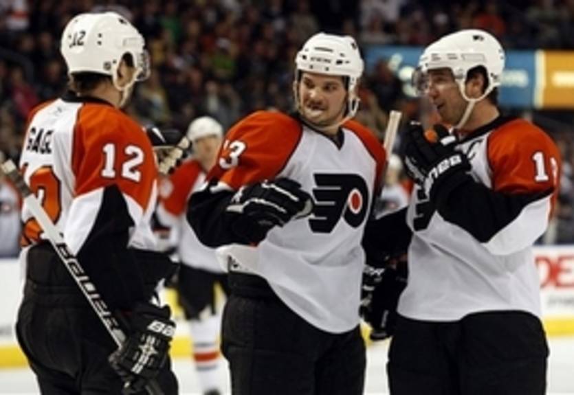 Карсилло не будет наказан за толчок арбитра